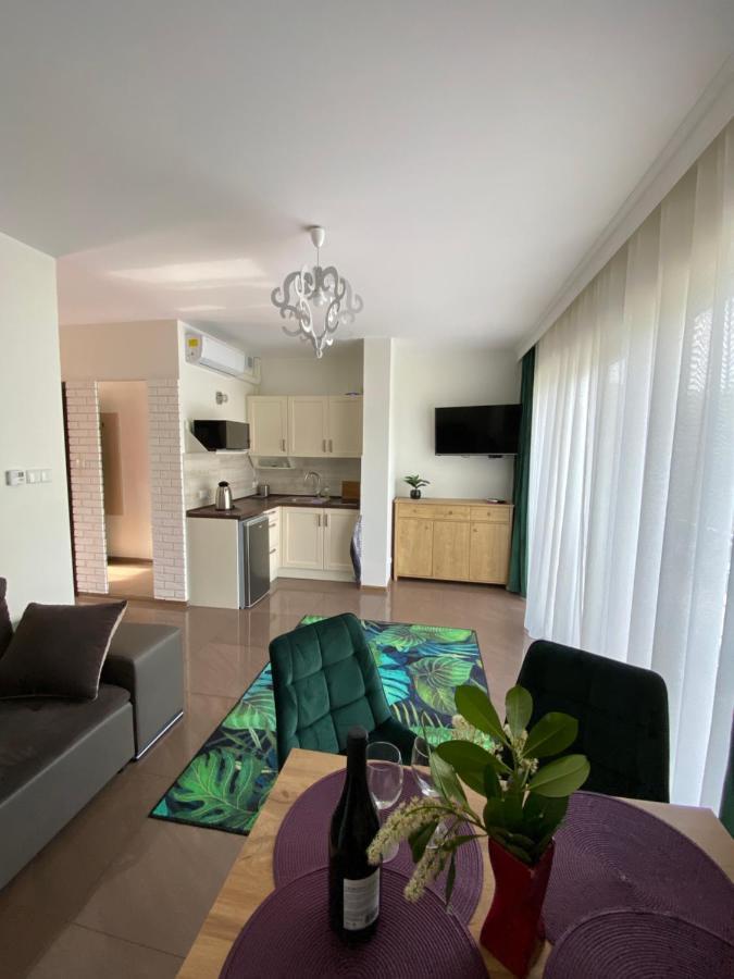 Aqua Marine Apartman Jurata Kültér fotó